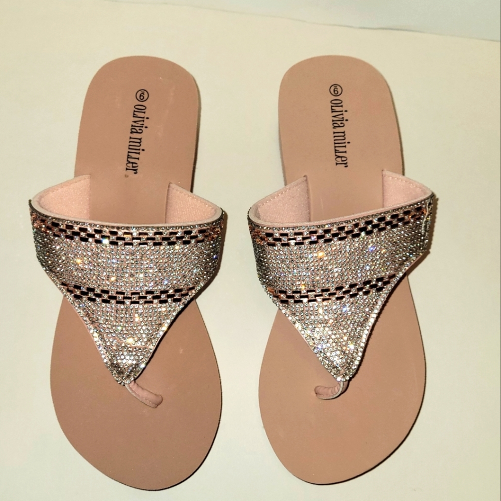 Olivia Miller pink sequin sandal, size 9